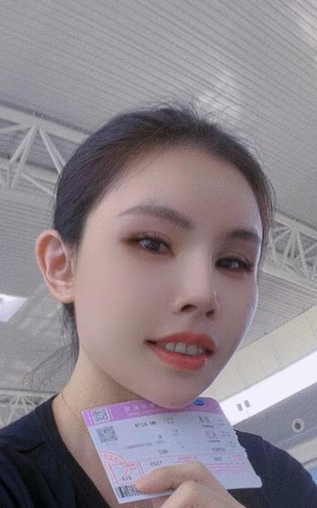 龙岗坂田小姐姐