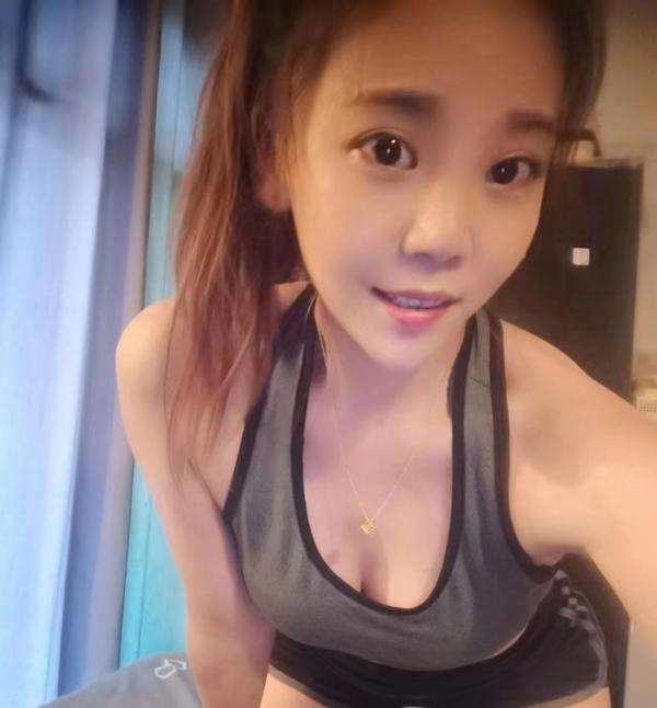 性感高妹茕茕