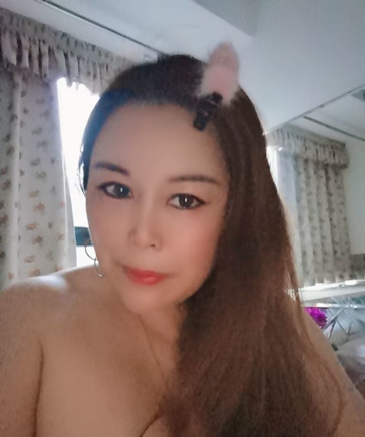 开心熟女