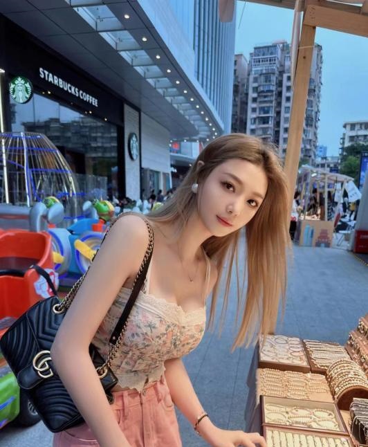 厦门思明嫩妹小九月