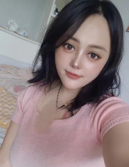 巨乳骚妹妹