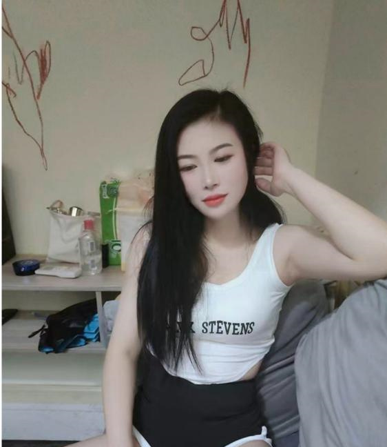 嘉禾望岗小姐姐