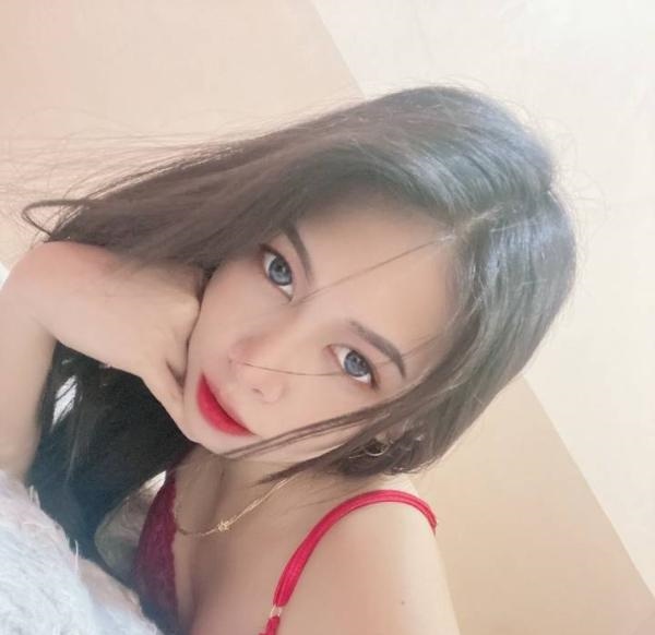 武侯纹身巨乳妹乐瑶