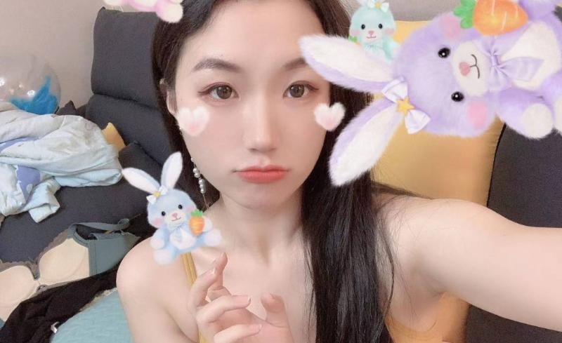 南山顾兮