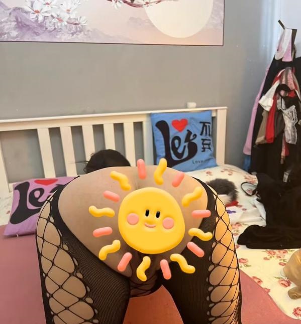 闵行四妹潮喷三通少妇