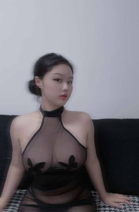 罗湖巨乳肥臀嫩妹琳妍
