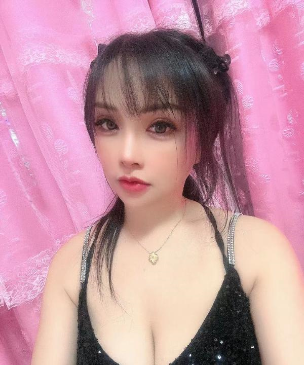 姑苏大胸悠悠