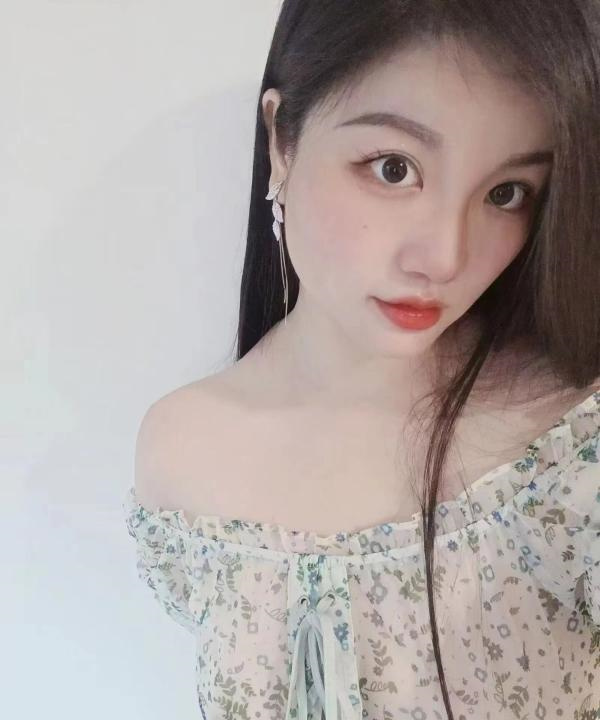 南山丰满骚妹