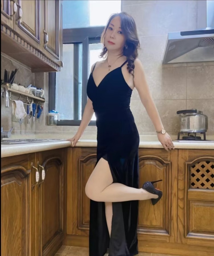 叠石桥性感少妇