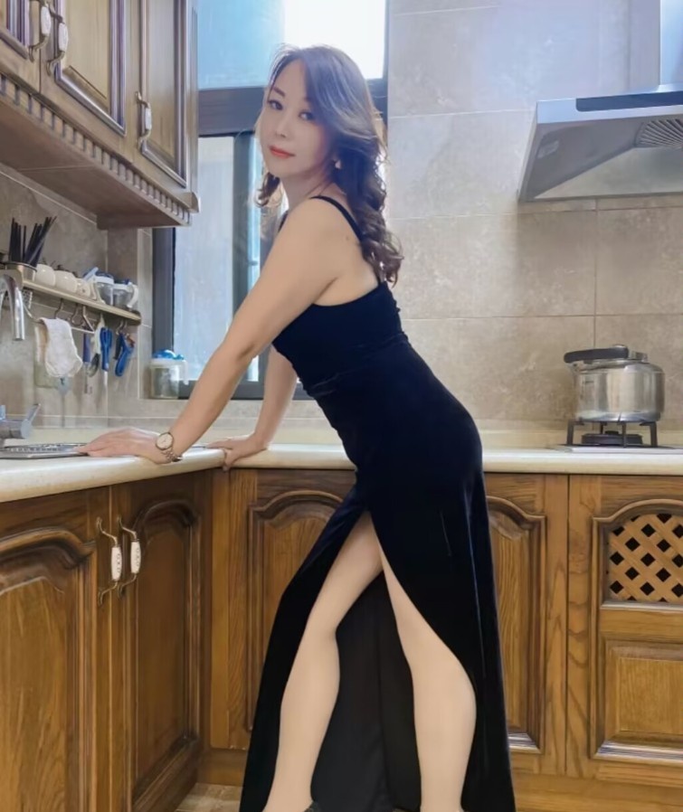 叠石桥性感少妇