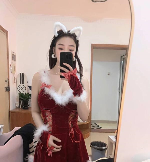 会夹颜值大胸老师