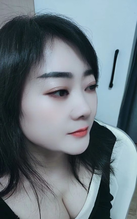 龙华气质御姐兰兰