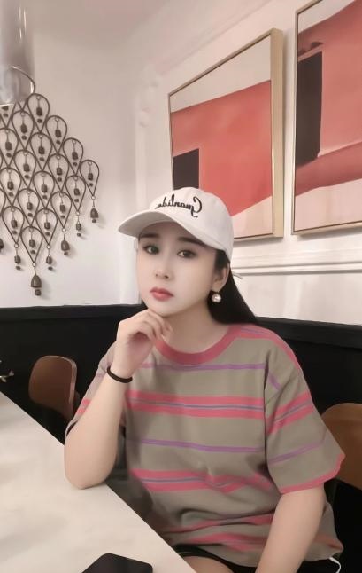 南城d罩杯小柔