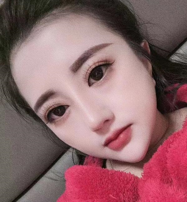烟台龙口服务型女孩