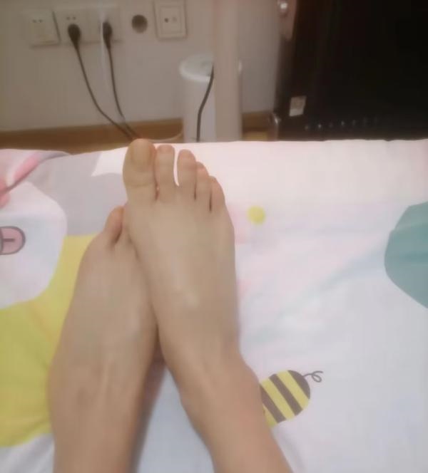 成都丝足半套姐姐