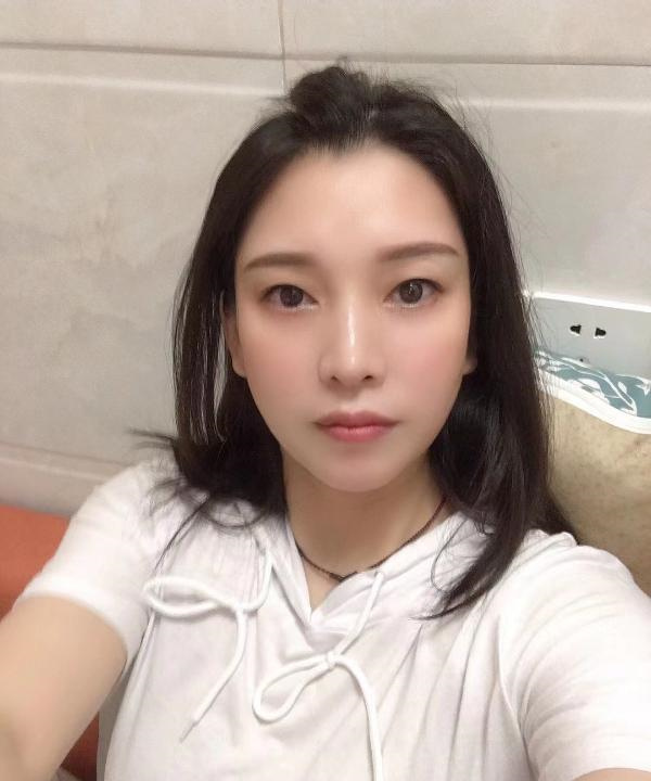 永泰大胸翘臀少妇