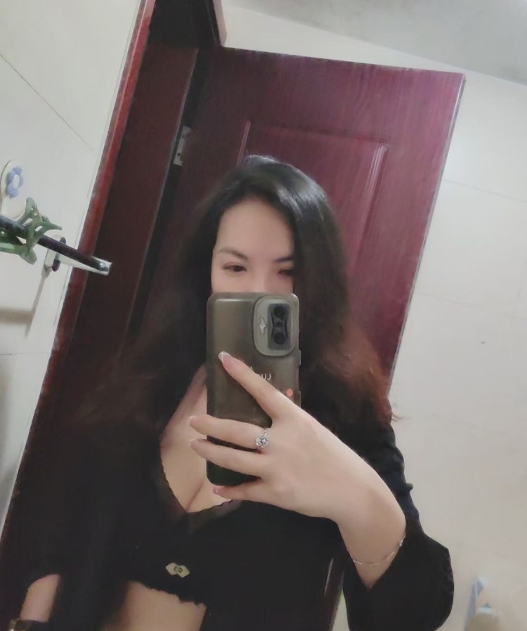 罗湖气质丰满少妇