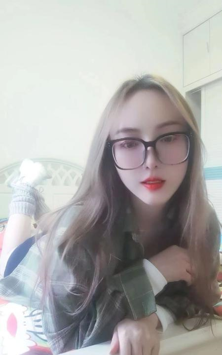 个人中项晨妍