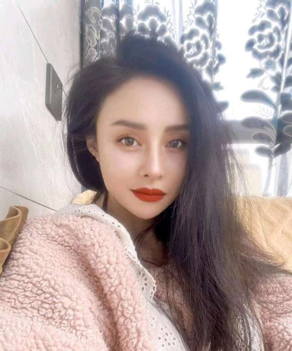 青羊菲儿完美身材