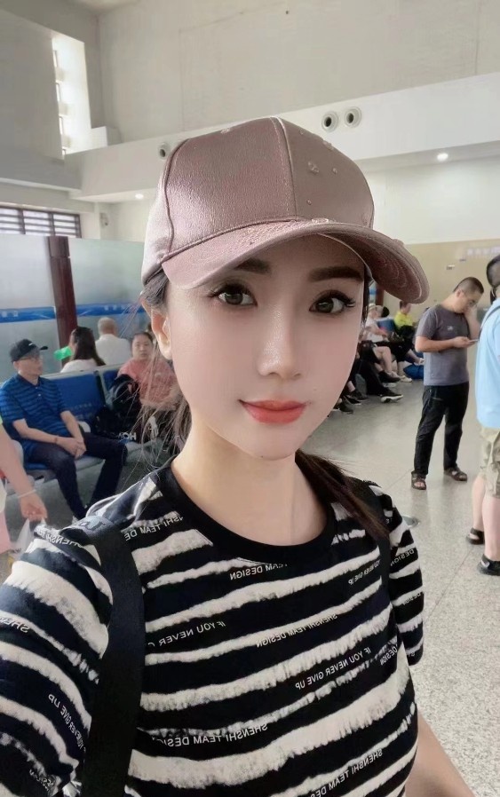 烟台小姐姐