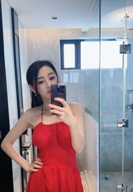 舞蹈老师雅雯妹子