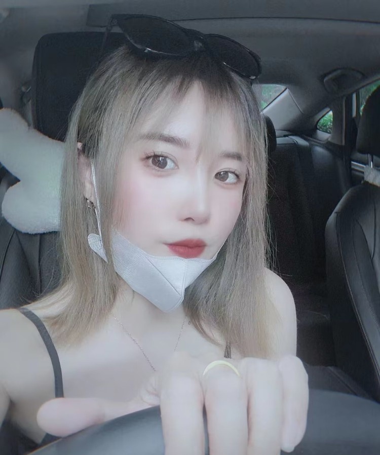 锡山公寓少妇