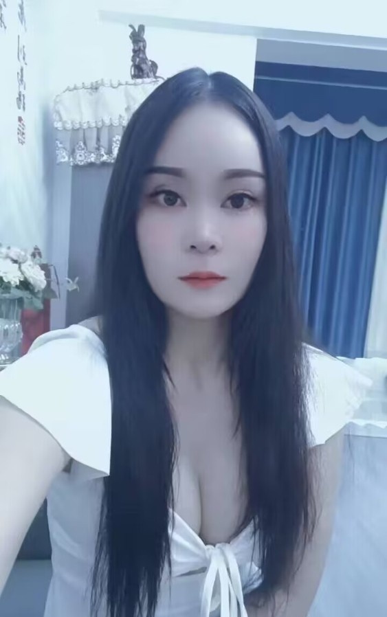 宝安御姐颜颜