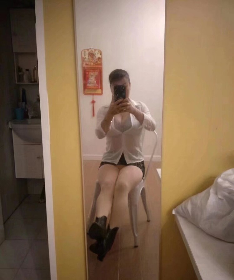 泄火熟女 浦西婷婷
