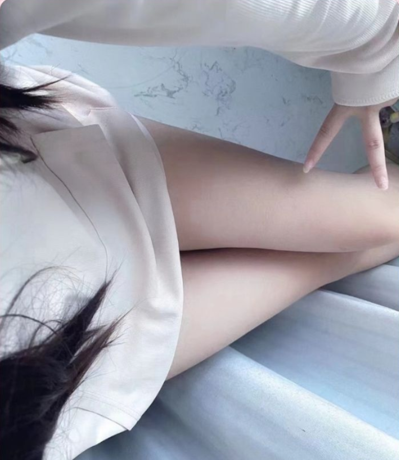 铁西花臂少女