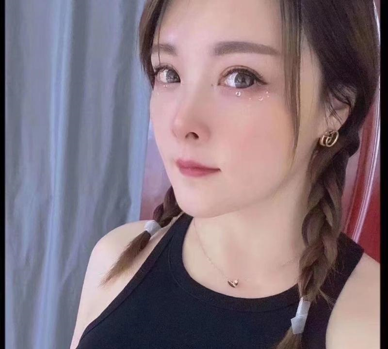 单身少妇兼职一线天
