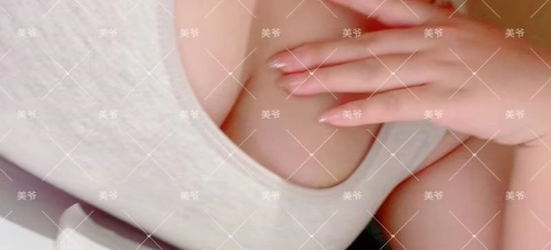 大胸骚女会潮喷