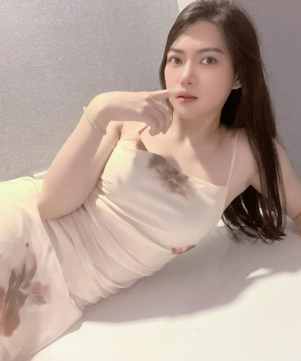舌吻一恬