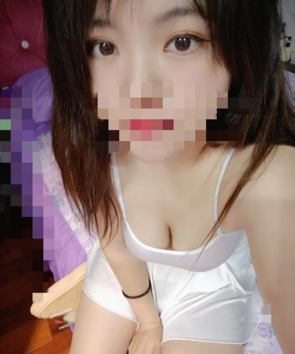 苗栗路吊钟奶小小