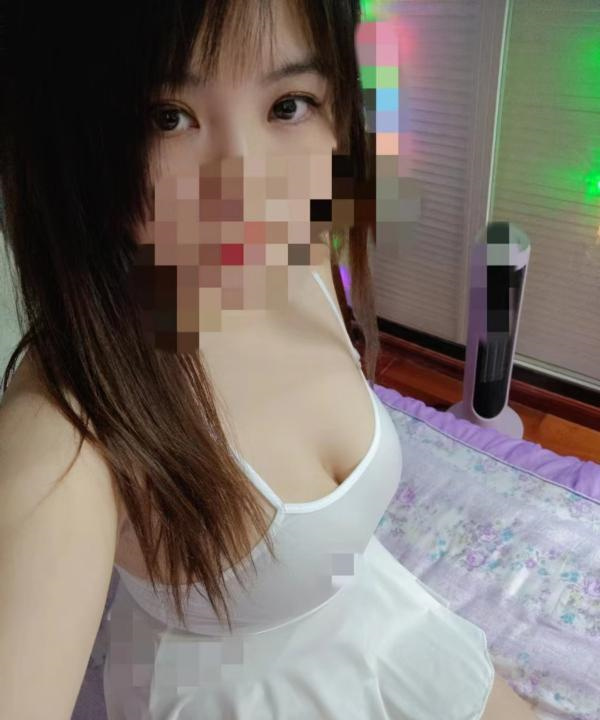 苗栗路吊钟奶小小