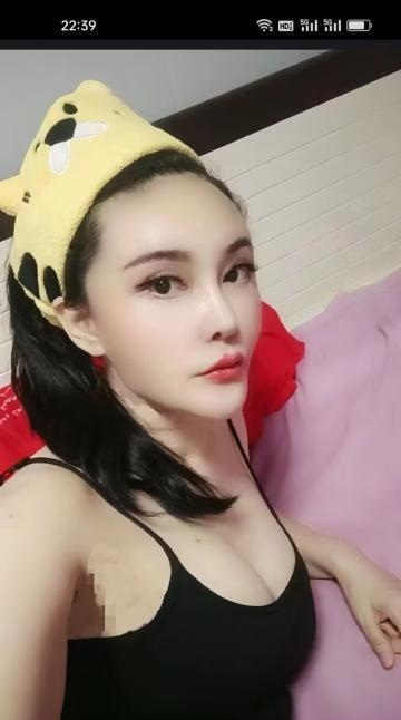 骚货会一字马