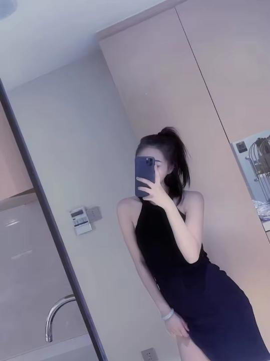 胸大美眉