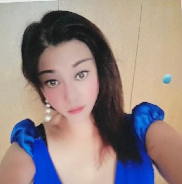 热情大胸妹