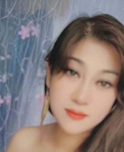 热情大胸妹