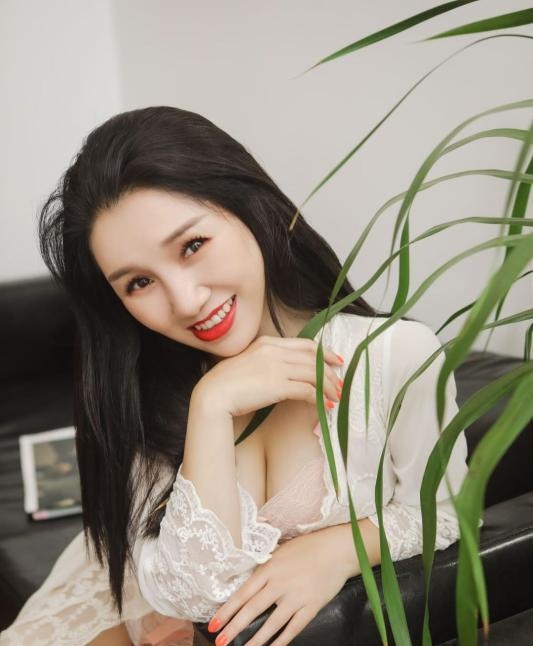 钟家村小嫂子