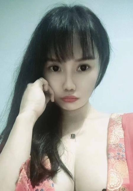 坪洲大胸妹丫头