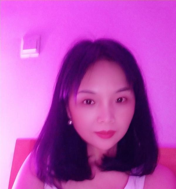 黄浦绿叶熟女