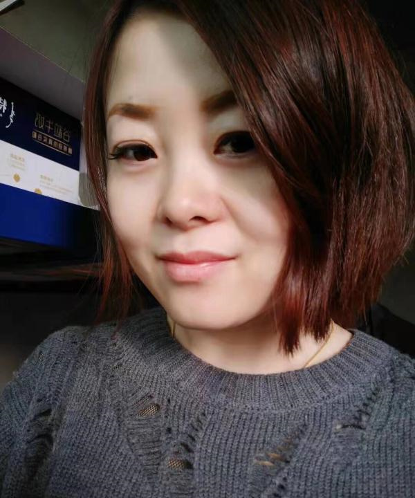 女王角色扮演