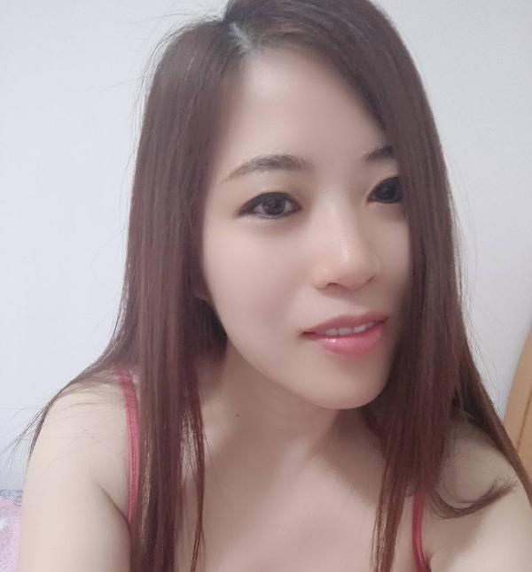 性感风骚胸大妹子