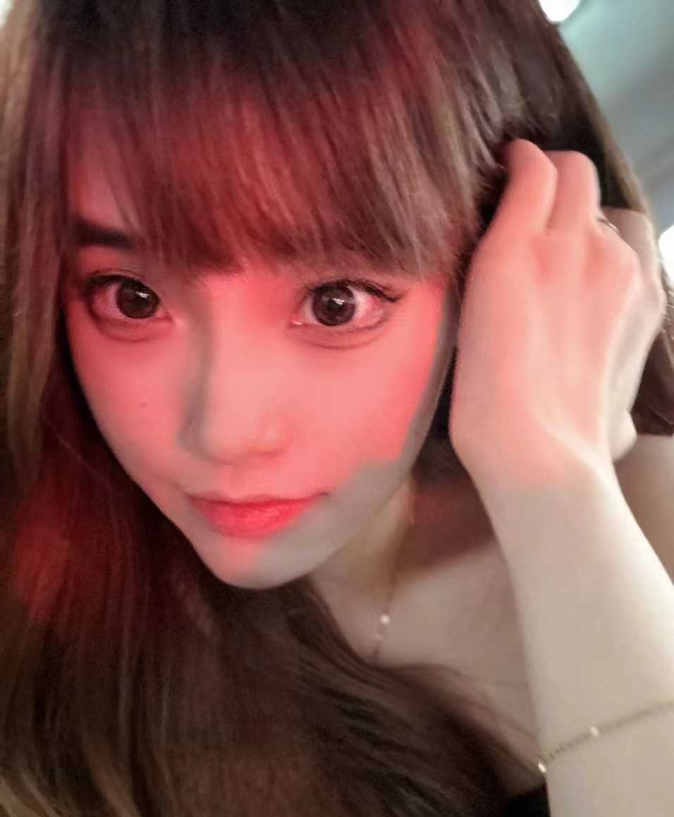 秦淮大胸姐姐