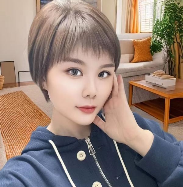 短发小妹得劲