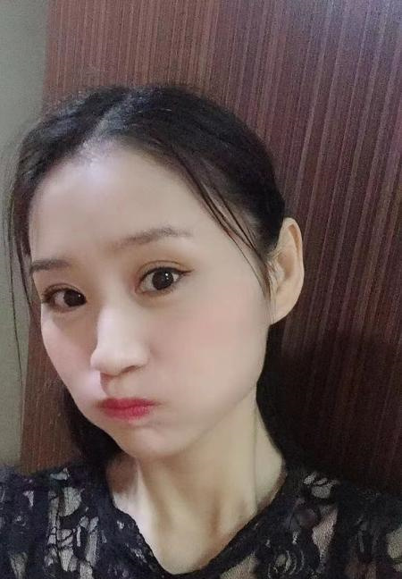 颜值小美女