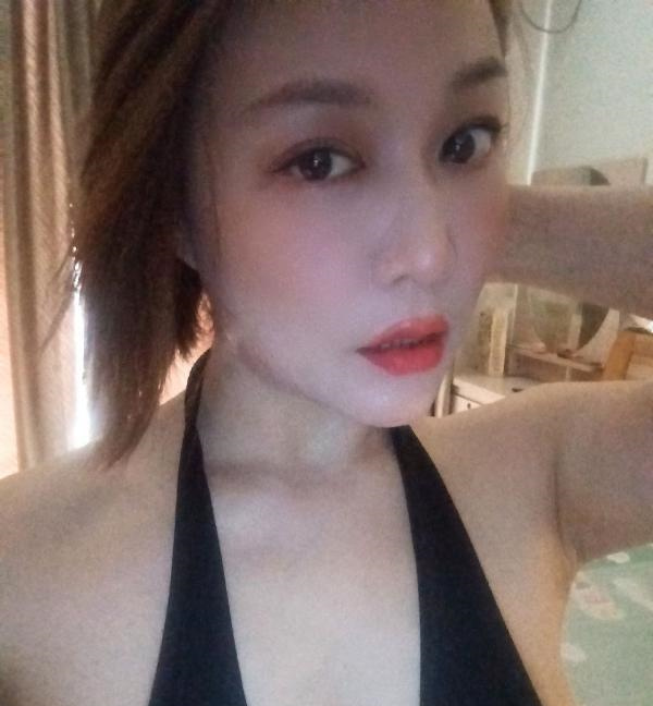 性感少妇石头姐