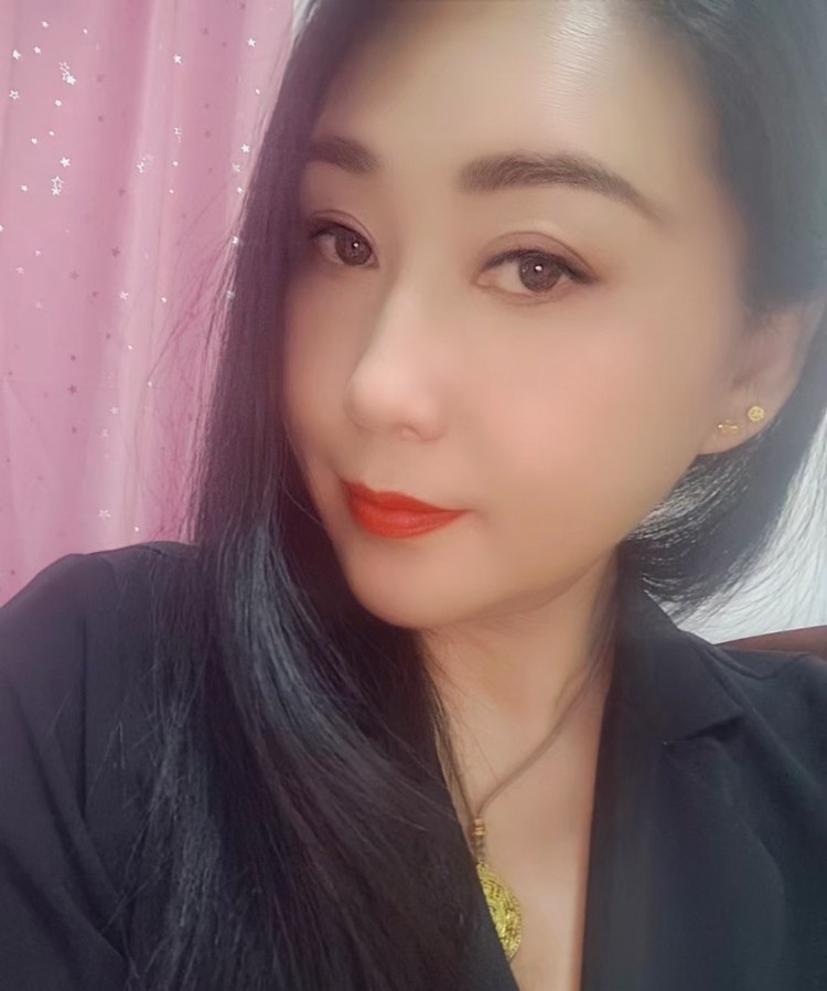 铁西气质少妇