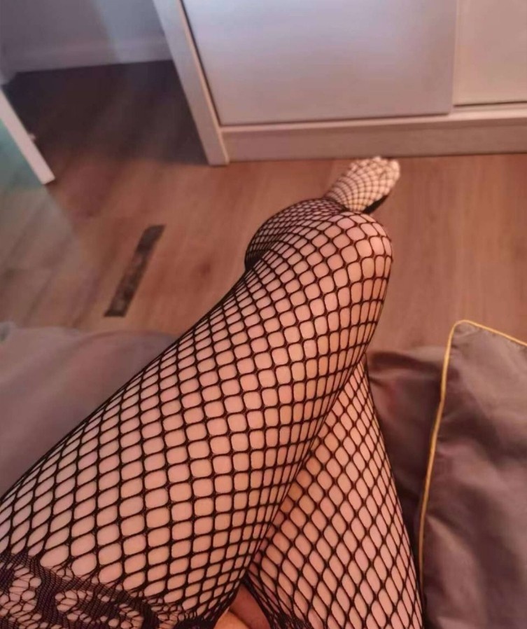 禅城服务型少妇