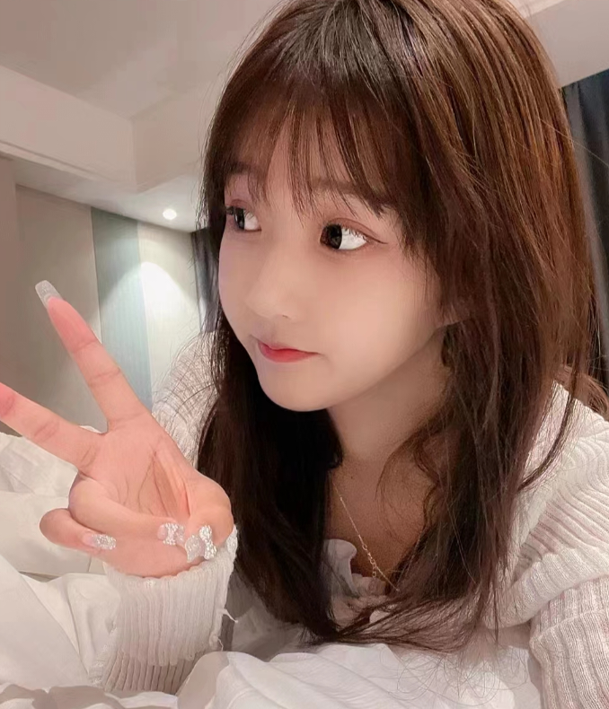 娃娃脸萝莉